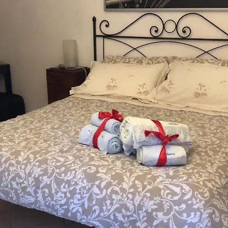 Ferienwohnung Locazione Turistica Sita In Via Ponte Di Ferro 2 A Gualdo Cattaneo Exterior foto