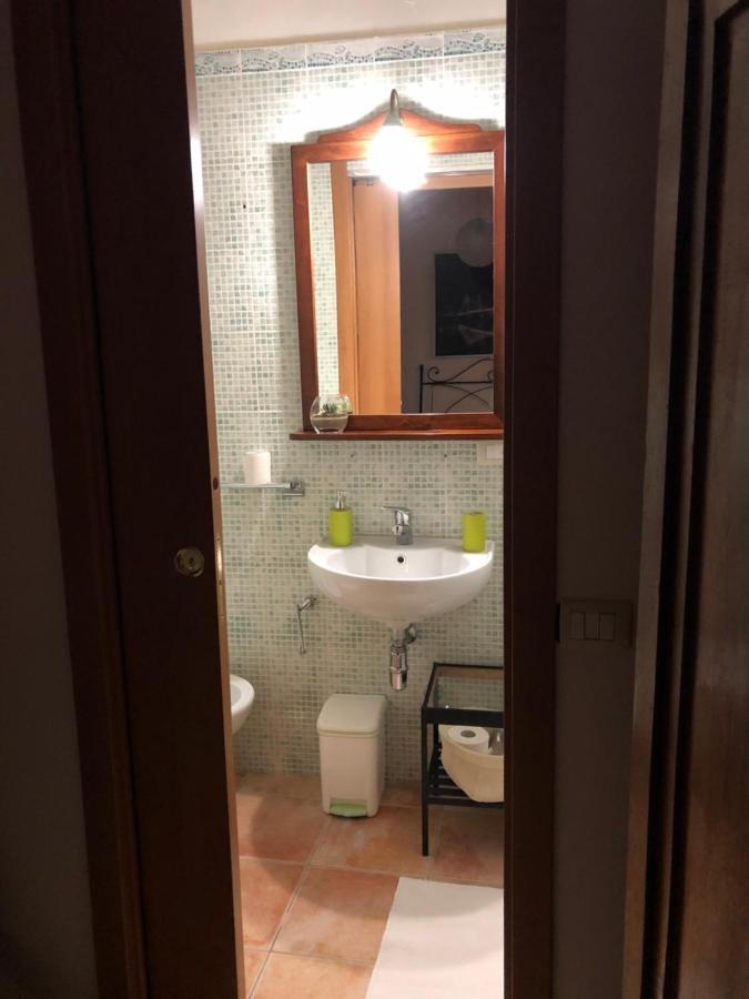 Apartment Locazione Turistica Sita In Via Ponte Di Ferro 2 A *